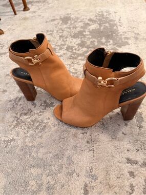 COACH Lafayette Peep-Toe Booties- Tan- Size 8M